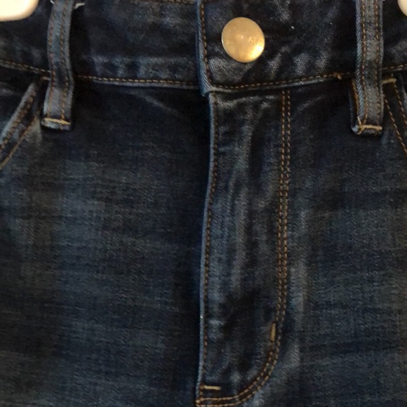 American Eagle π₯³2xHPπ₯³Outfitters Distressed Jeans - Picture 2 of 7